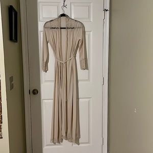 Vintage Olga Beige lace Robe